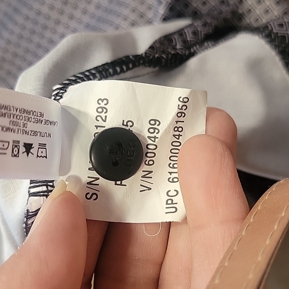 C-BUK (Cutter & Buck) Size M Gray & Black Geometric Pattern Polo Shirt, EUC - Picture 11 of 11